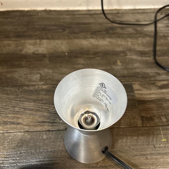 Vintage 90s LAVA LITE LAMP Black Base Orange Lava, Orange Fluid. Tested - Picture 3 of 3